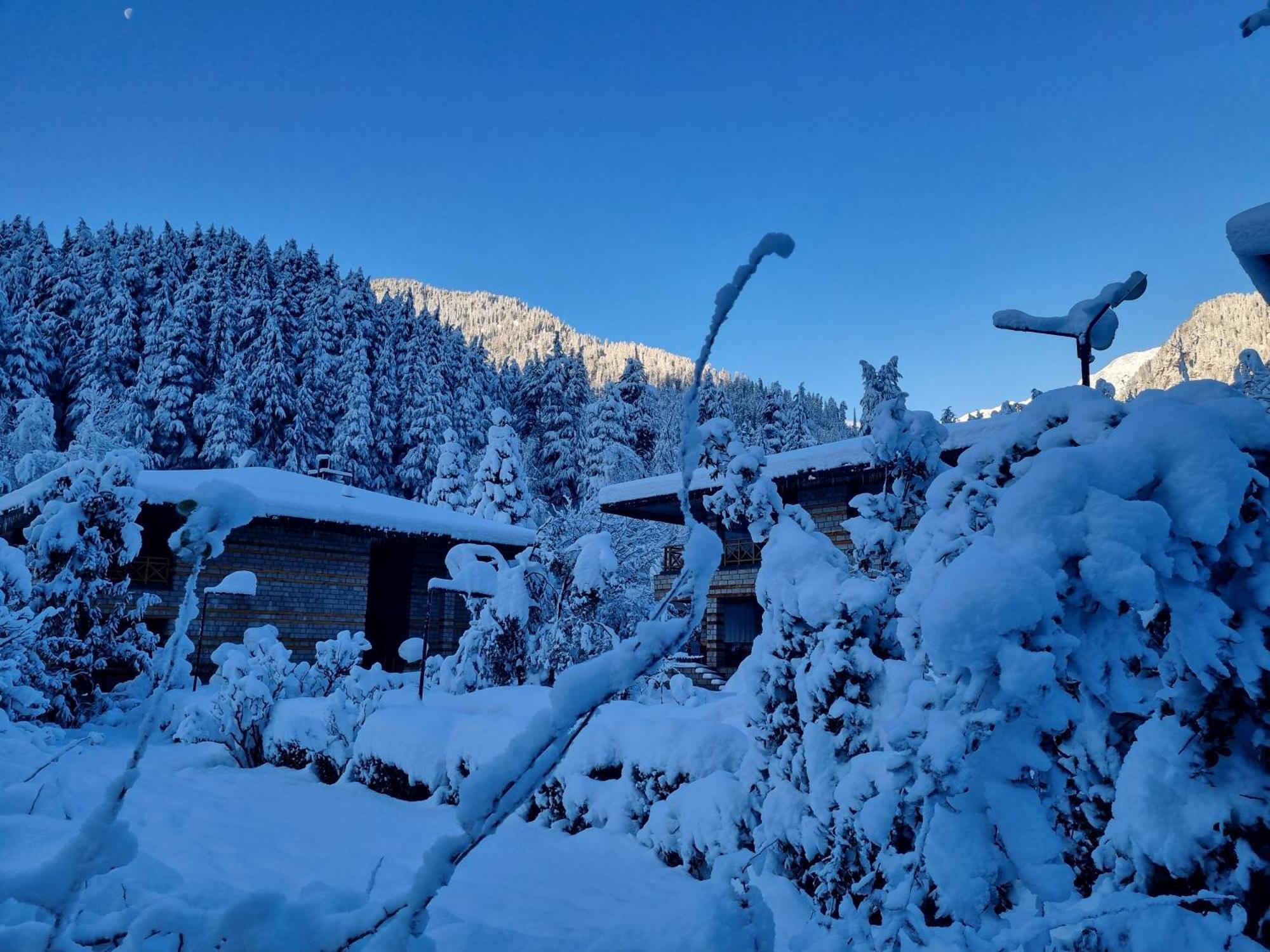Banon Resorts Manāli Exterior foto